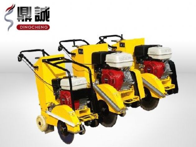點(diǎn)擊查看詳細(xì)信息<br>標(biāo)題：路面切割機(jī) 閱讀次數(shù)：5880