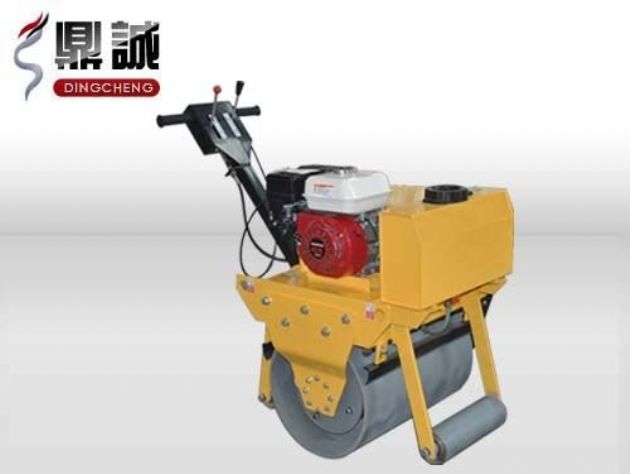 點(diǎn)擊查看詳細(xì)信息<br>標(biāo)題：輕型手扶式單鋼輪壓路機(jī) 閱讀次數(shù)：12469