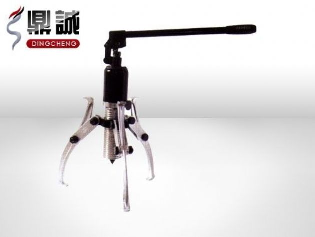 點(diǎn)擊查看詳細(xì)信息<br>標(biāo)題：整體式液壓拉馬 閱讀次數(shù)：4587