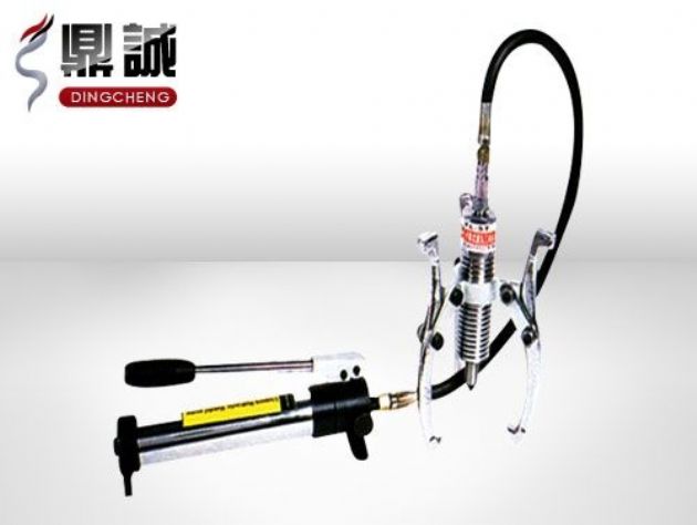 點(diǎn)擊查看詳細(xì)信息<br>標(biāo)題：分體式液壓拉馬 閱讀次數(shù)：4415