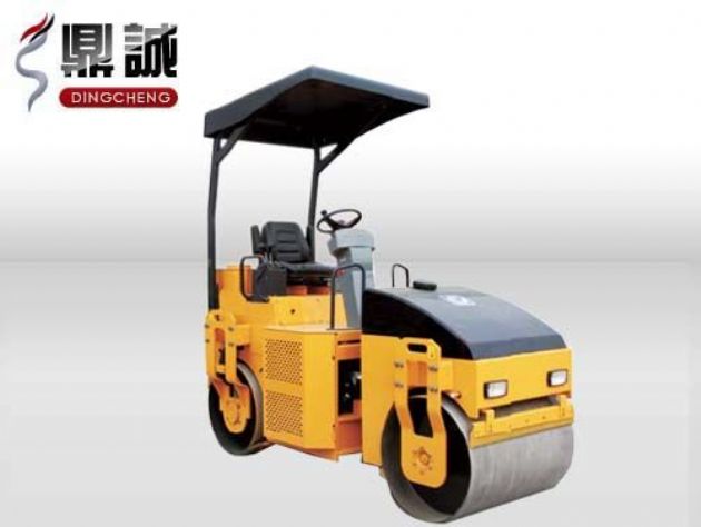 點(diǎn)擊查看詳細(xì)信息<br>標(biāo)題：3噸全液壓雙鋼輪壓路機(jī) 閱讀次數(shù)：13120