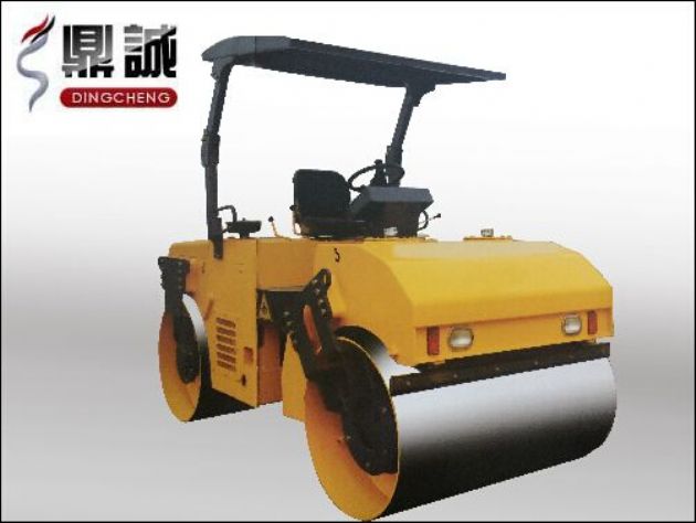 點(diǎn)擊查看詳細(xì)信息<br>標(biāo)題：6噸雙鋼輪振動(dòng)壓路機(jī) 閱讀次數(shù)：12865